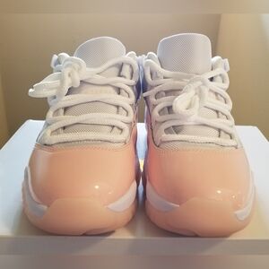 Jordan 11 Retro Low Legend Pink - Women